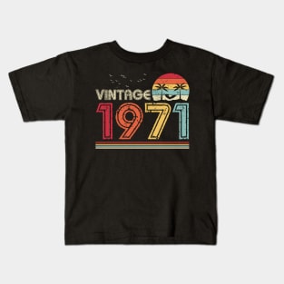 Vintage 1971 Limited Edition 50th Birthday Gift 50 Years Old Kids T-Shirt
